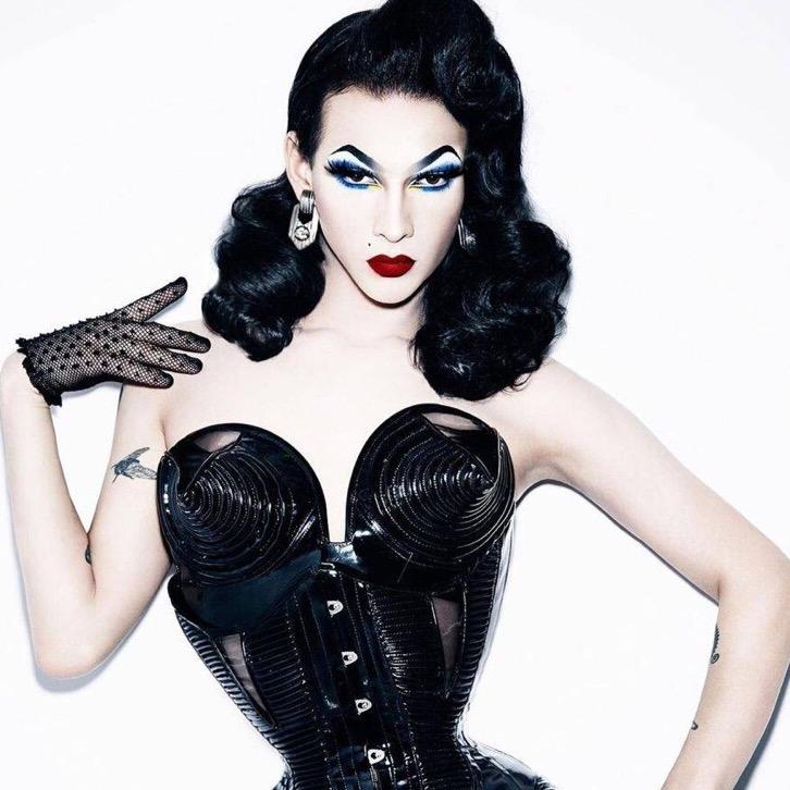 Violet Chachki FC