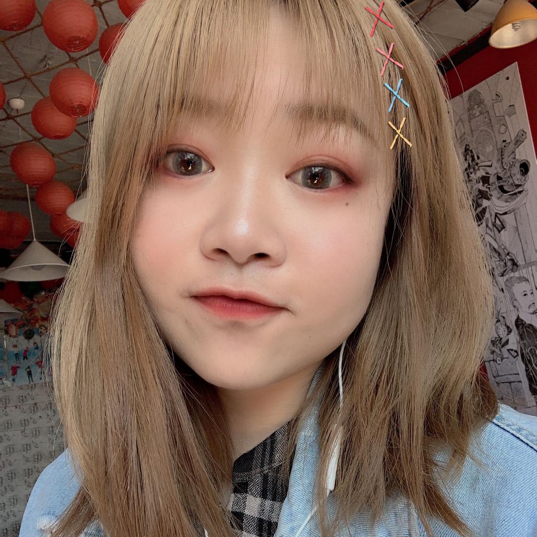 灯泡💡