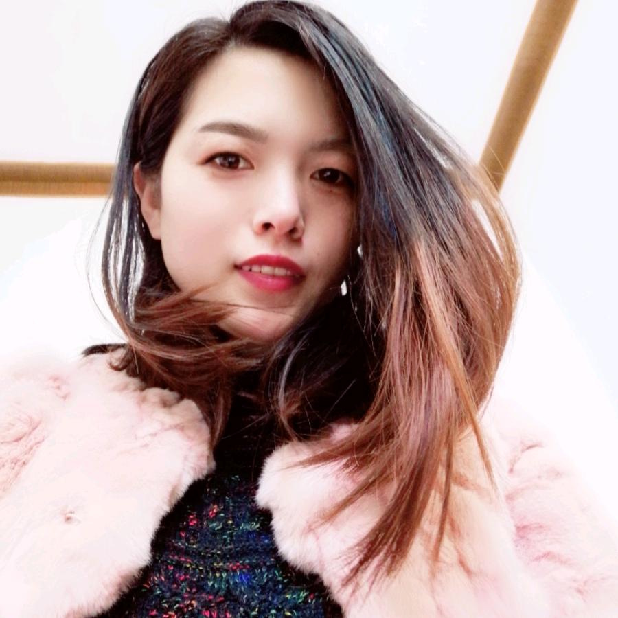 威县.李英