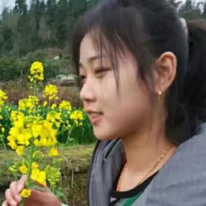 @柠檬心微酸
