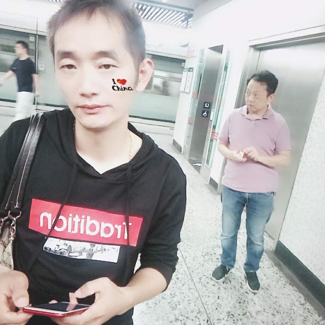 🐷会飞的猪🐷