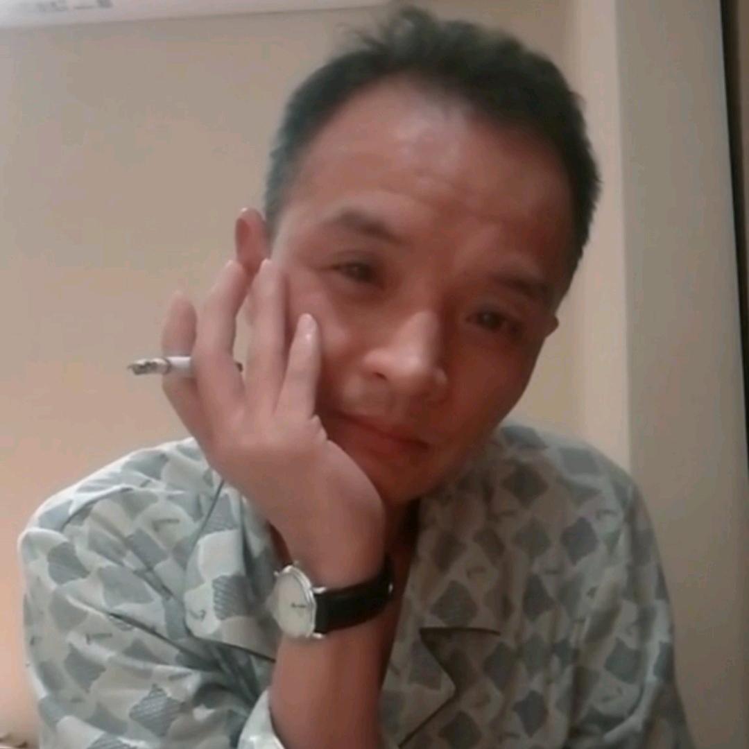 嗨づ熊熊🐻