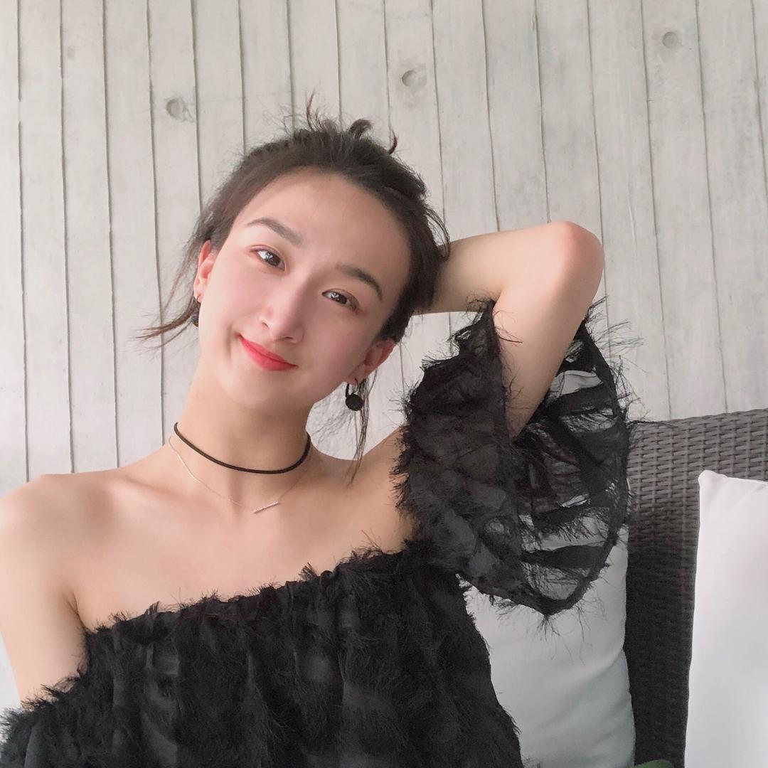 周忻凝