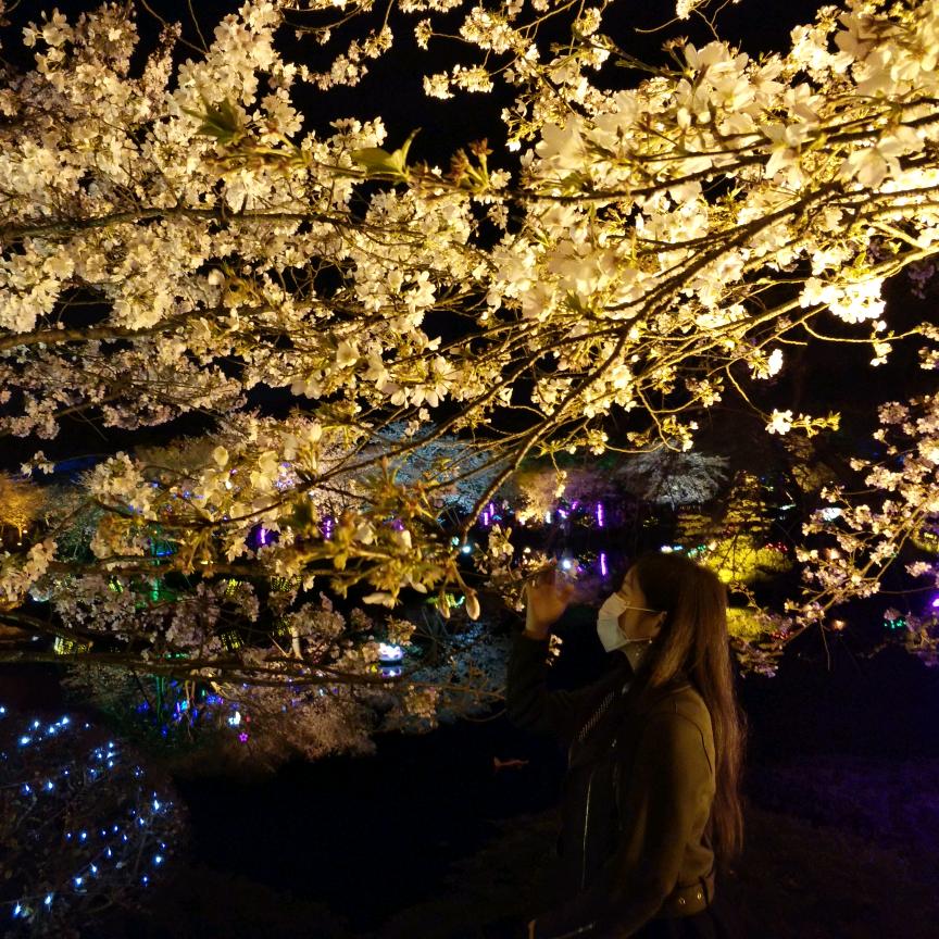 😘️😘️笑笑