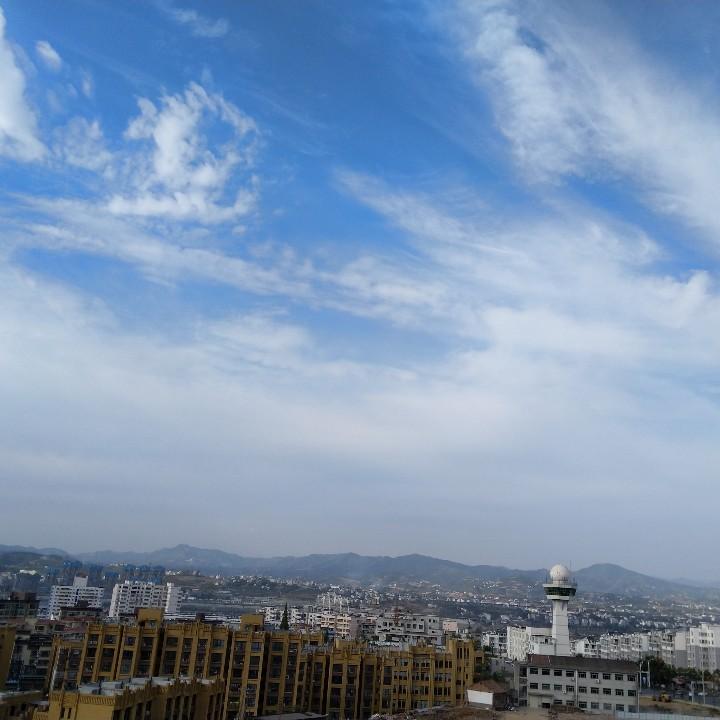 仲师傅铺砖