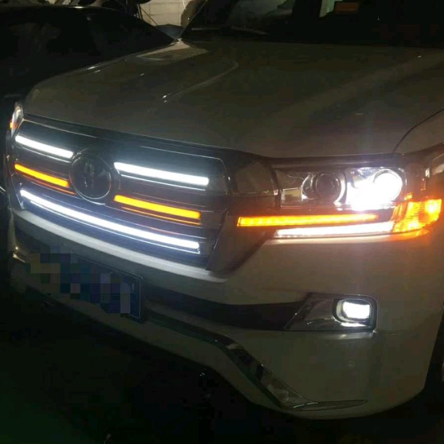 阜阳亚伯兰货车装潢（杨总）