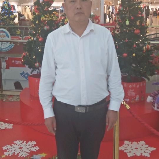 我的她你在哪里，我是龙哥，