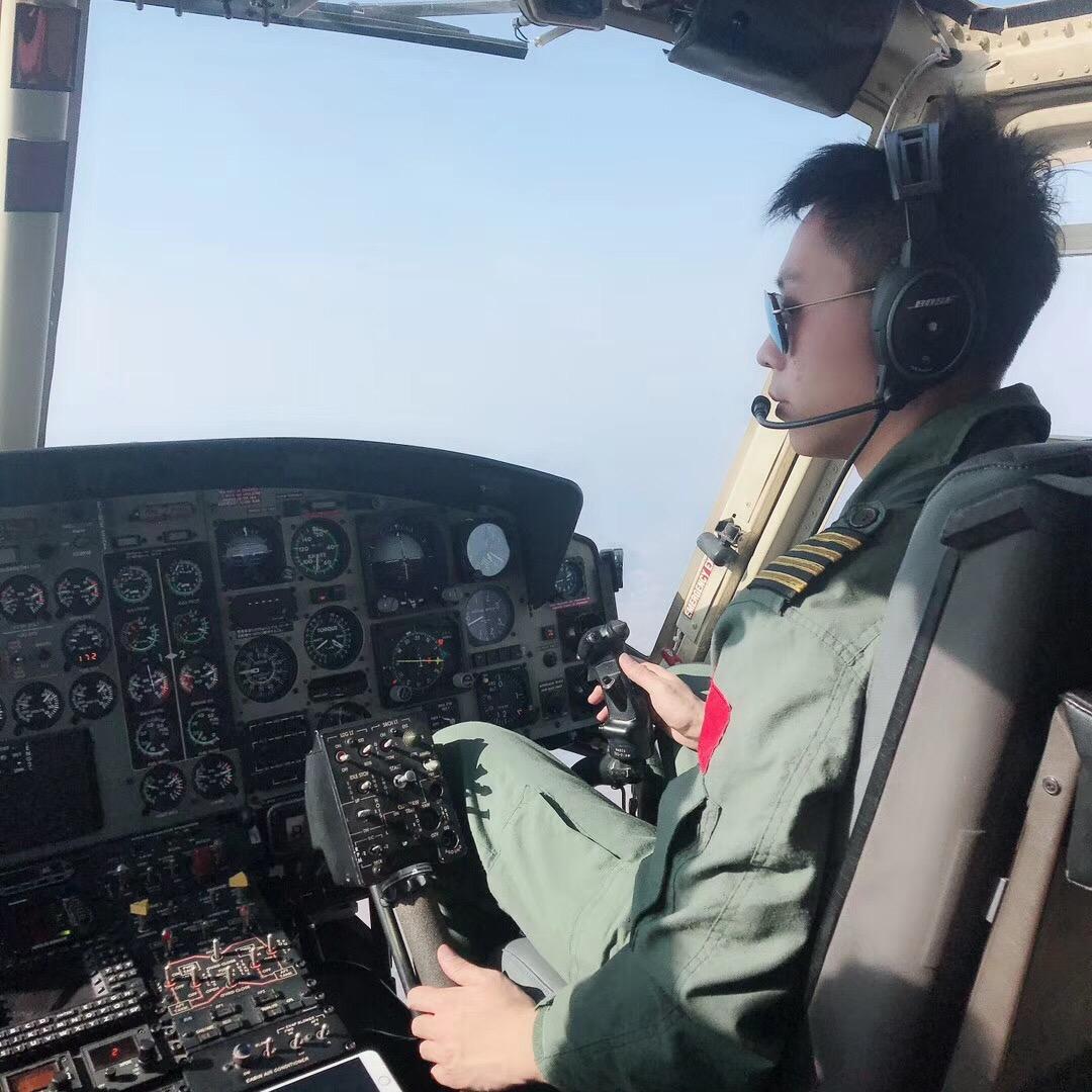 会飞🚁的洋仔