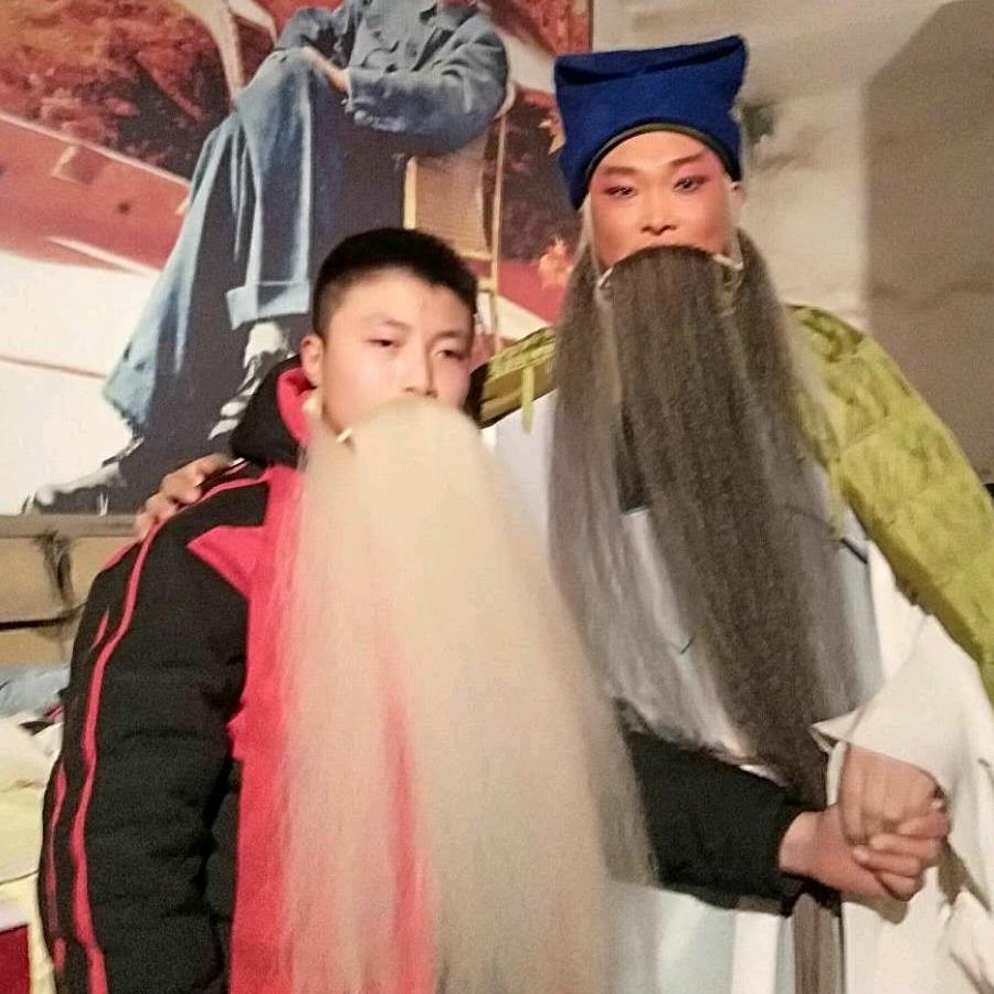 苗凯富