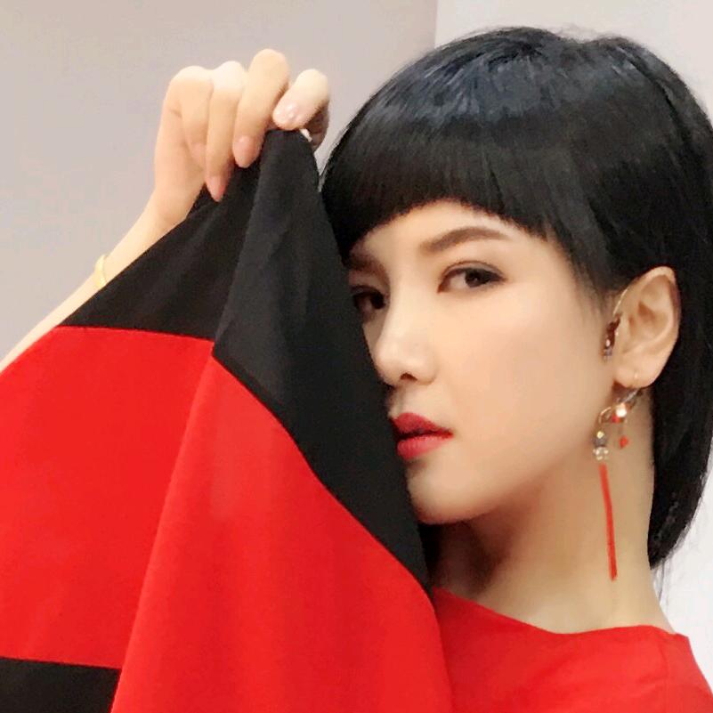 大嘴英子东北的