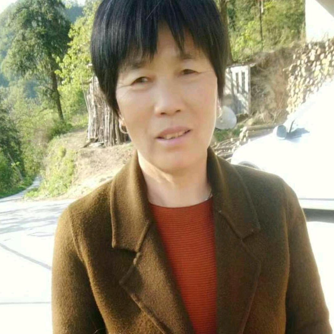 黄淑爱