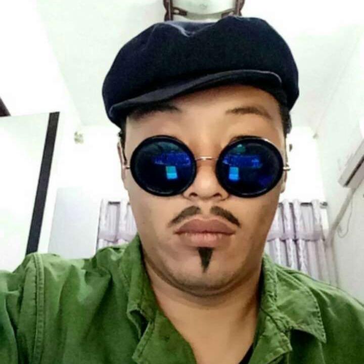 老♞馬༒励志前行