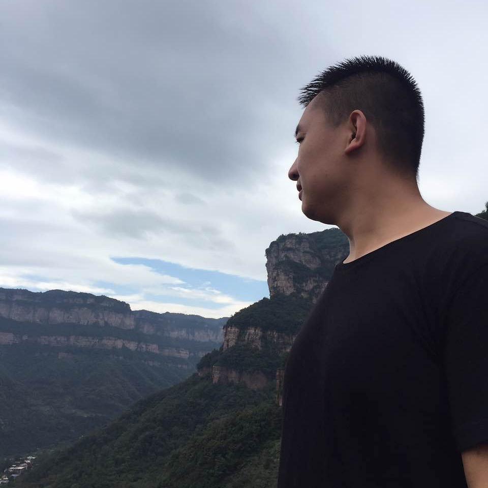 拾荒的老头