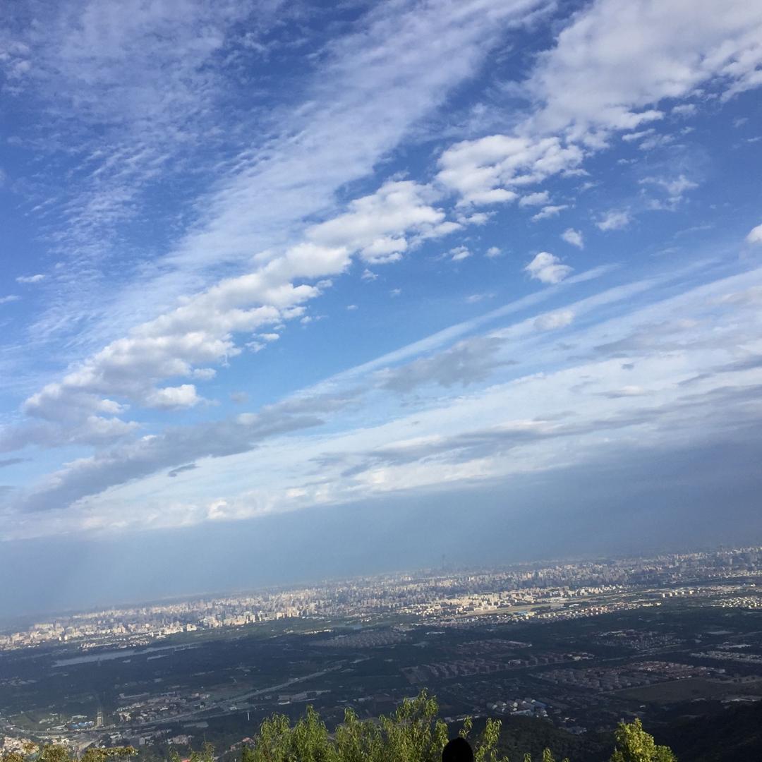南山川