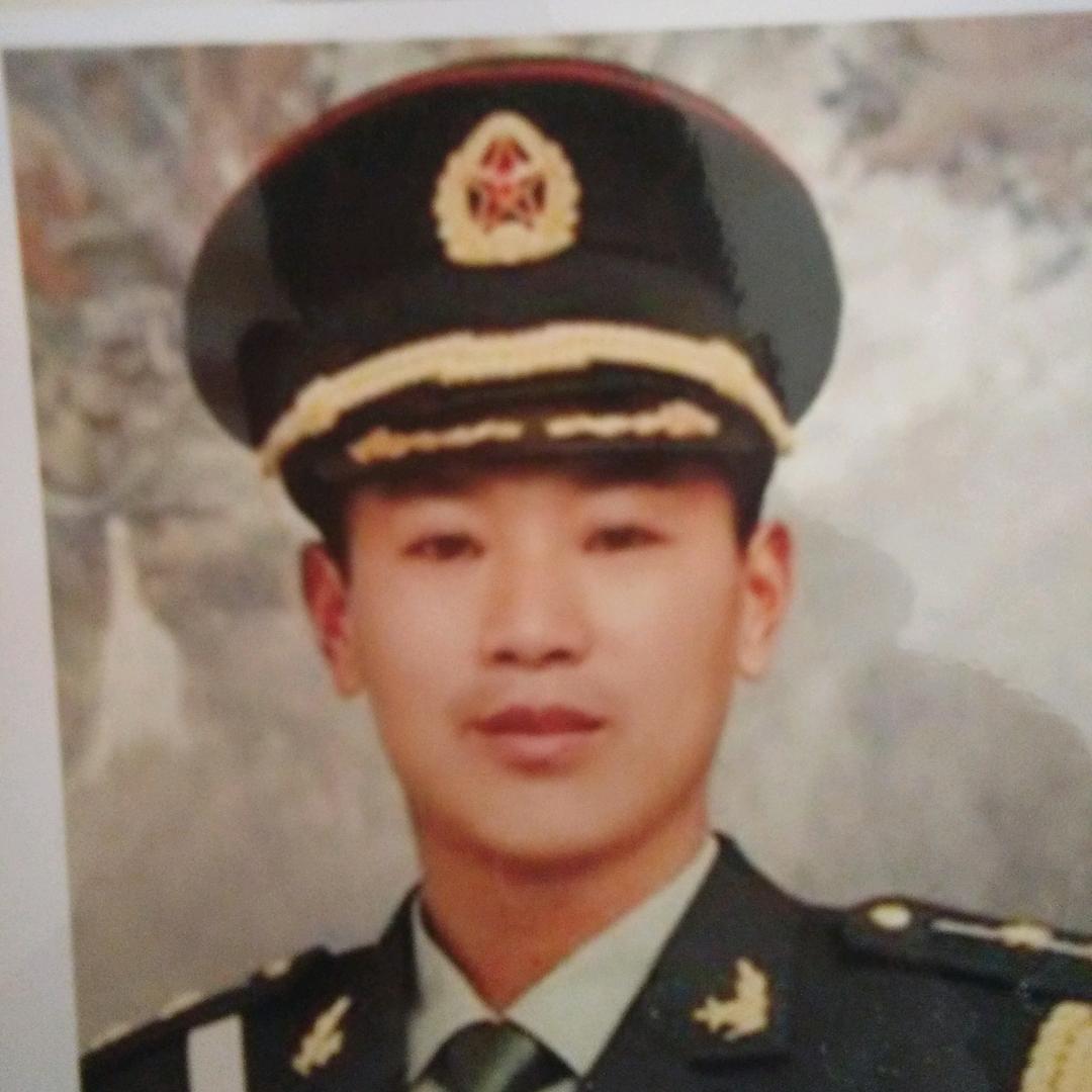 稳坐江山   🇨🇳