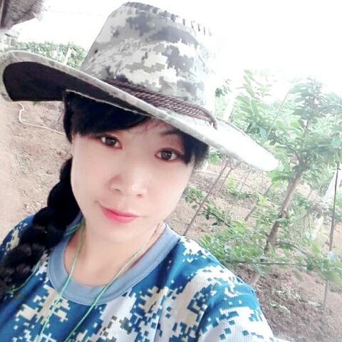 樱桃小芳