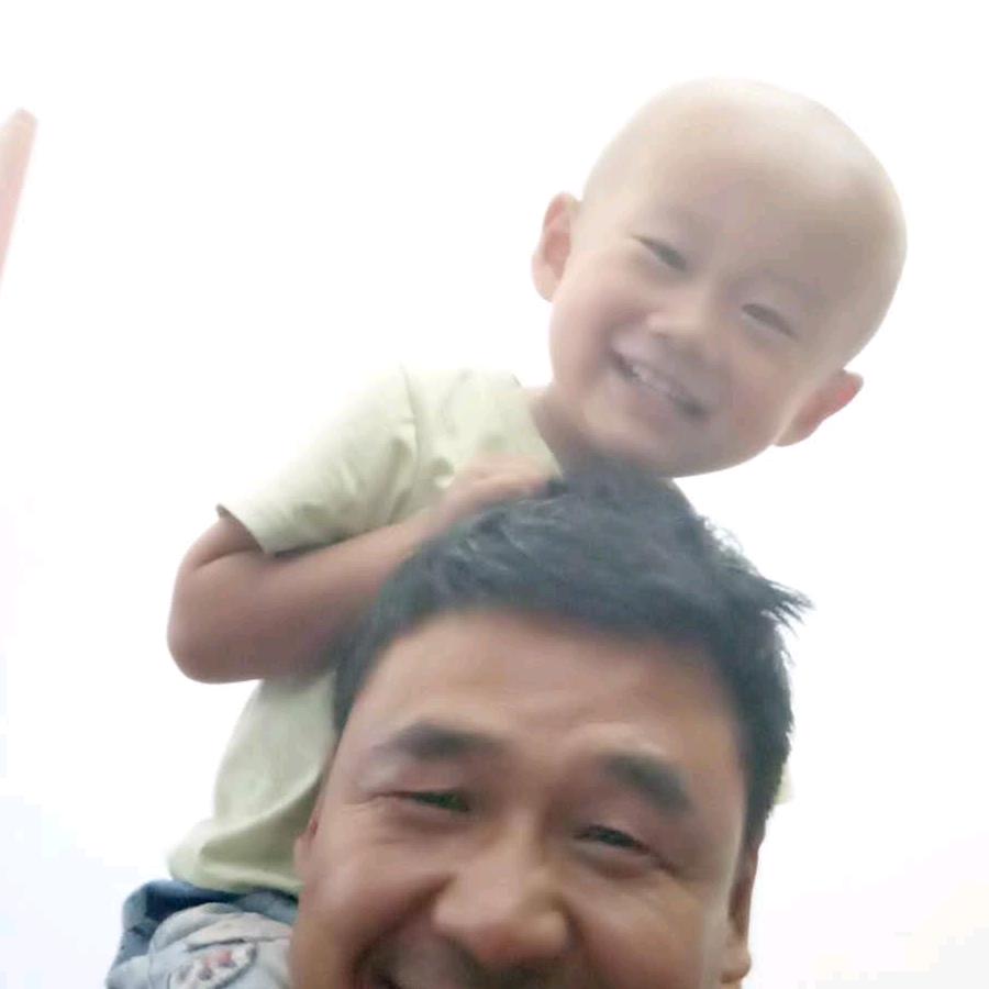 张氏祖传鼻炎膏送货哥