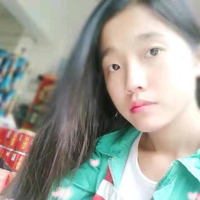 多余的傻妞