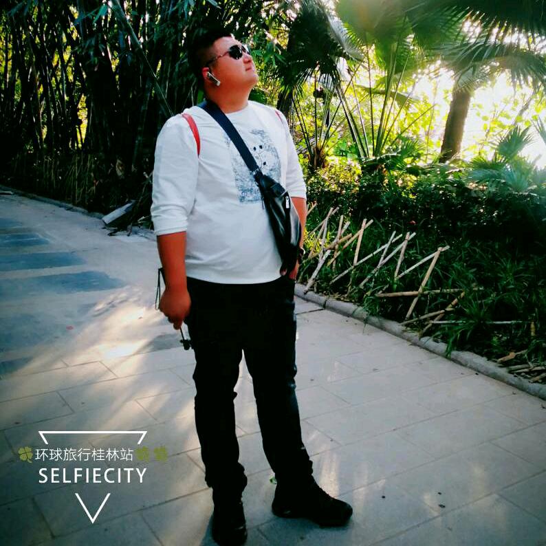 地主家的傻儿子