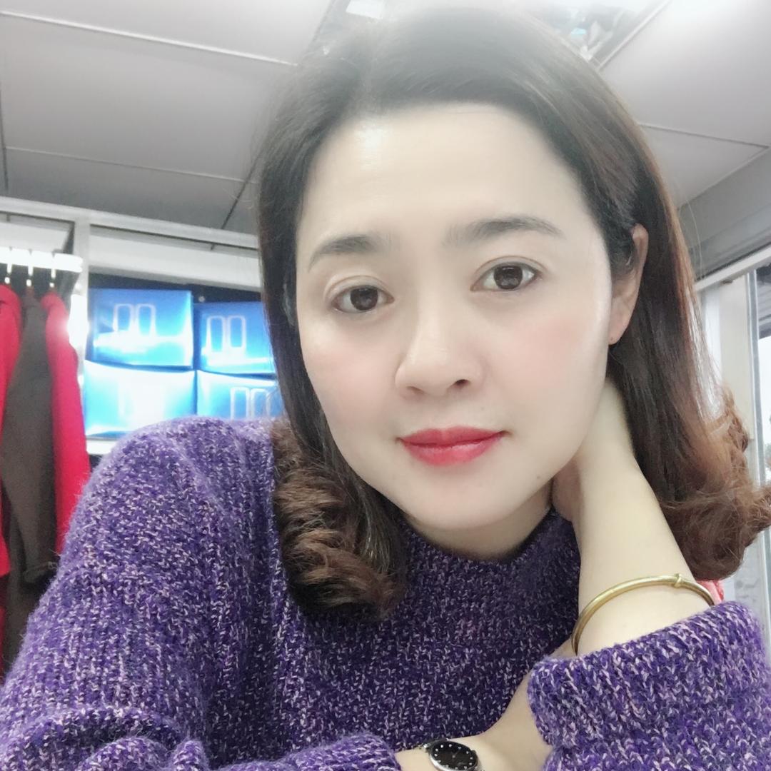 秀客服饰