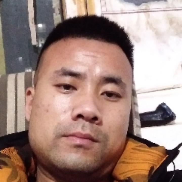 亚洲门窗夏英富