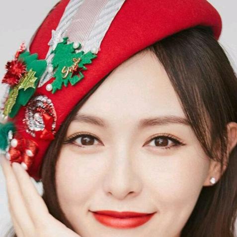 燕子活在当下，开心每一天，