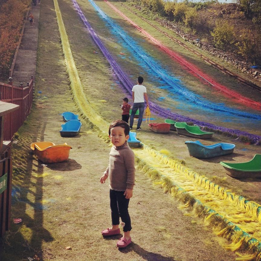 牛二娃鸡汤干锅