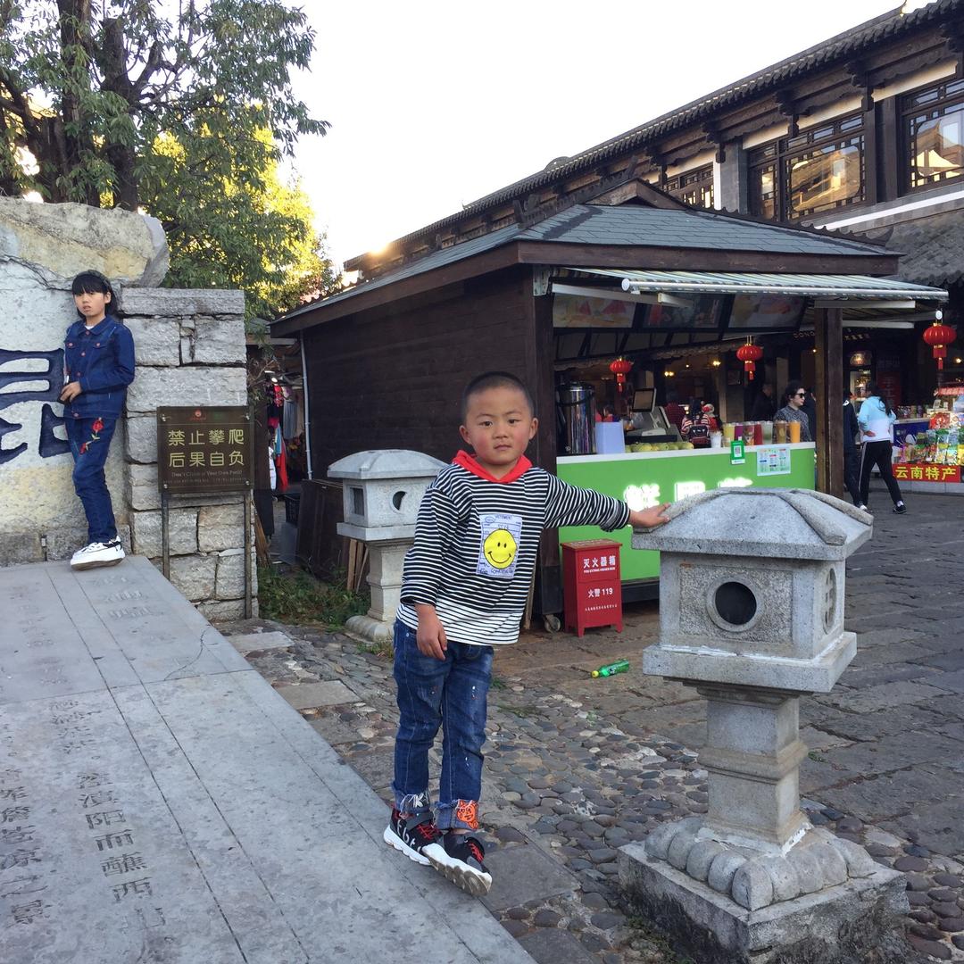 有需要做花瓶柱和现浇罗马柱跟我联系我