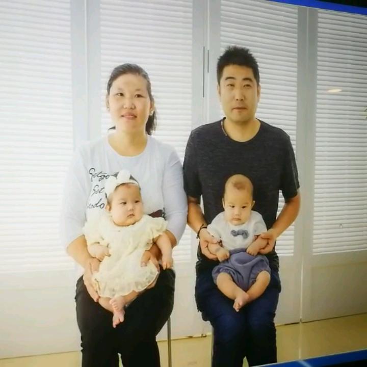 龙凤胎妈妈手工
