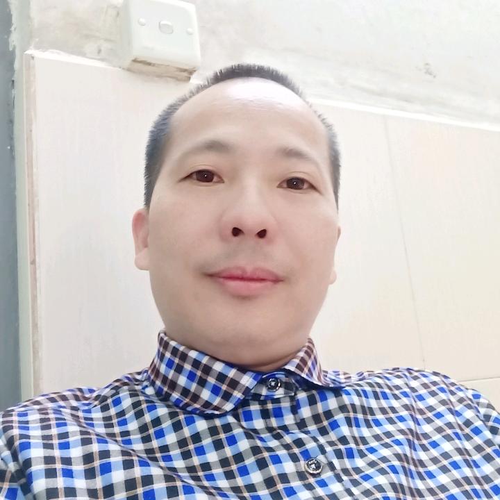 江木良:郭田下光活鸡总批发