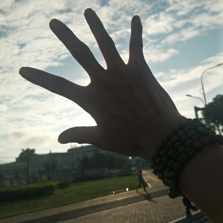 童童