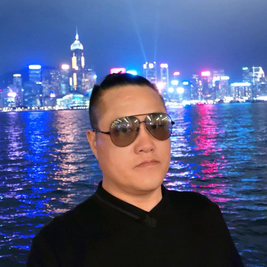 李恩
