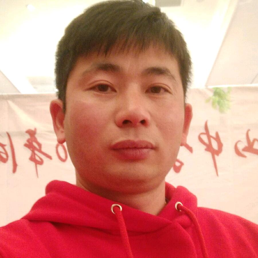 深圳市伟鑫隆五金饰品有限公司