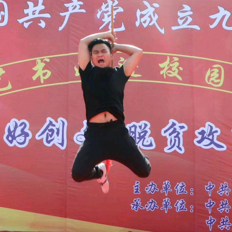 新蒲新区虾子镇腾龙武校