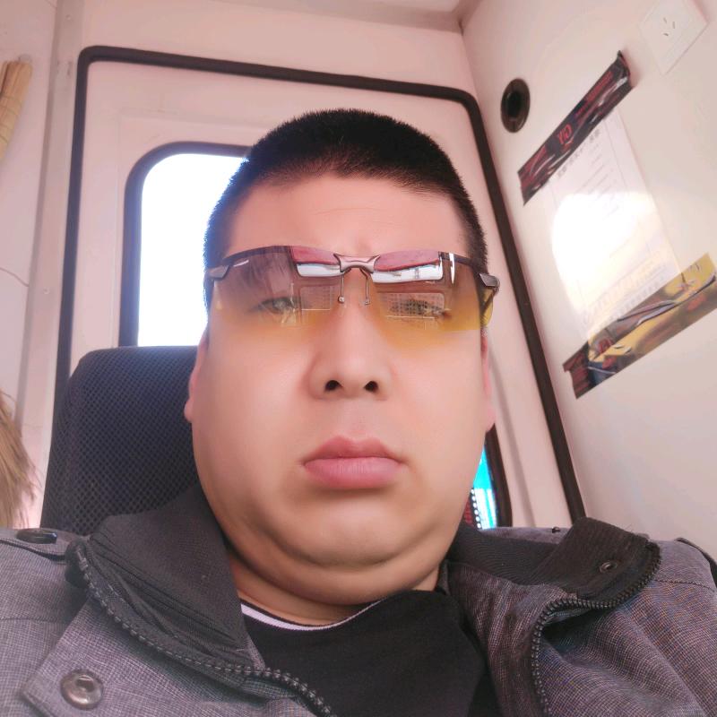 单身傻爸小胖(黑D)