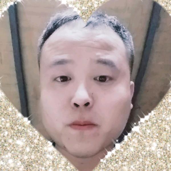 小刚泳培