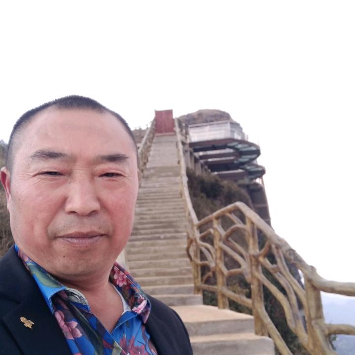 张正洋餐具出租，一条龙服务，兴义市坪东镇