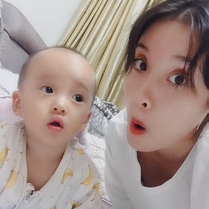 思思爱汤圆（每晚10点直播@抖音