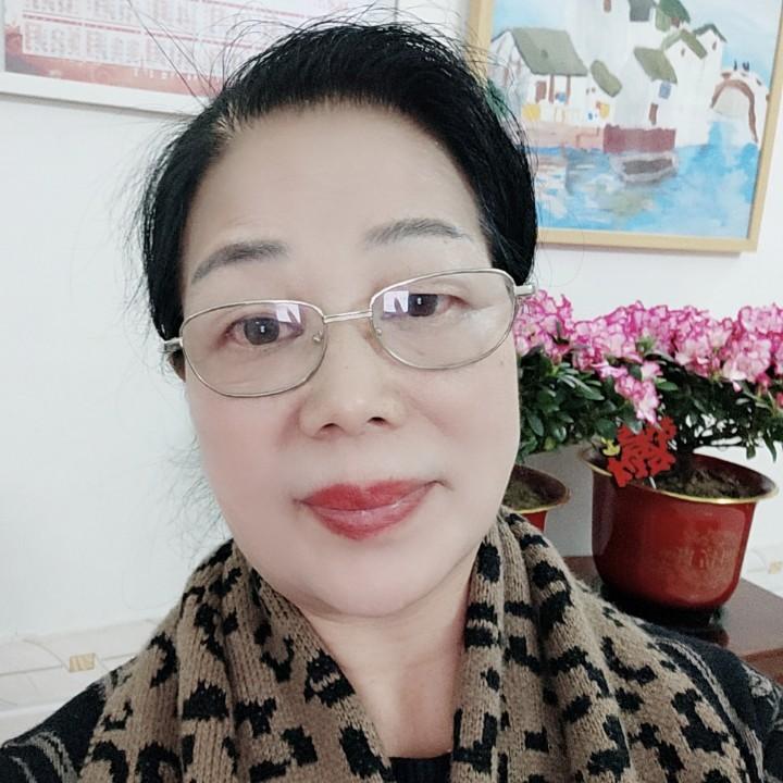杨玉云