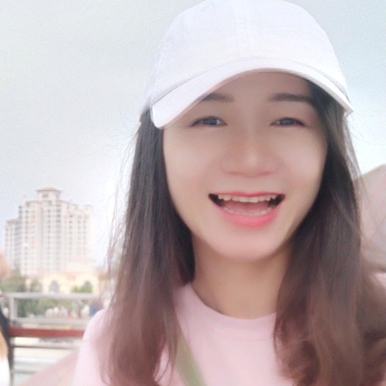 是CUICUI丫