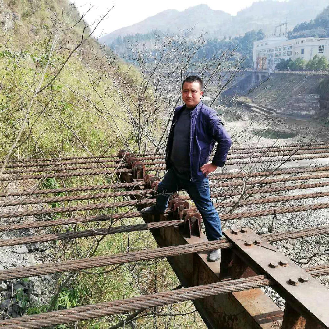 专业各种木地板安装，承接工程，家装地