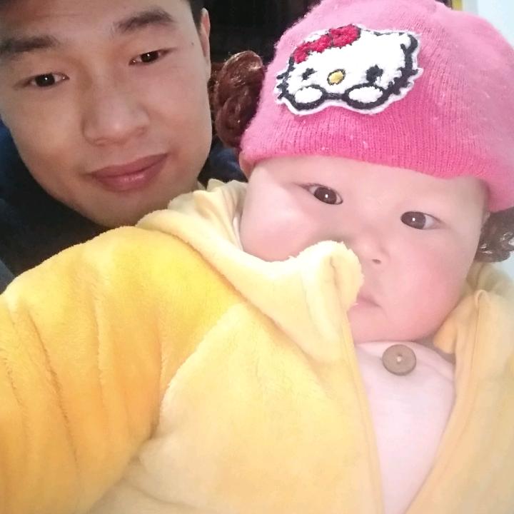 小石头《瞿》