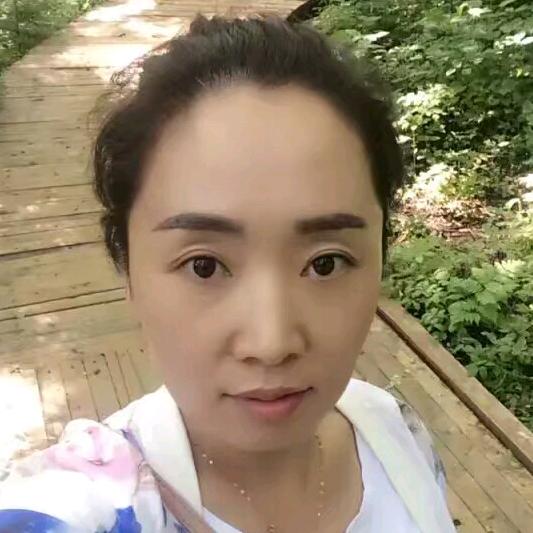 张春艳产地木耳批发