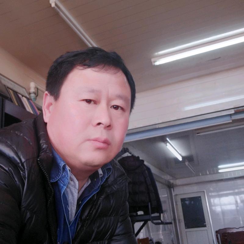 老梁
