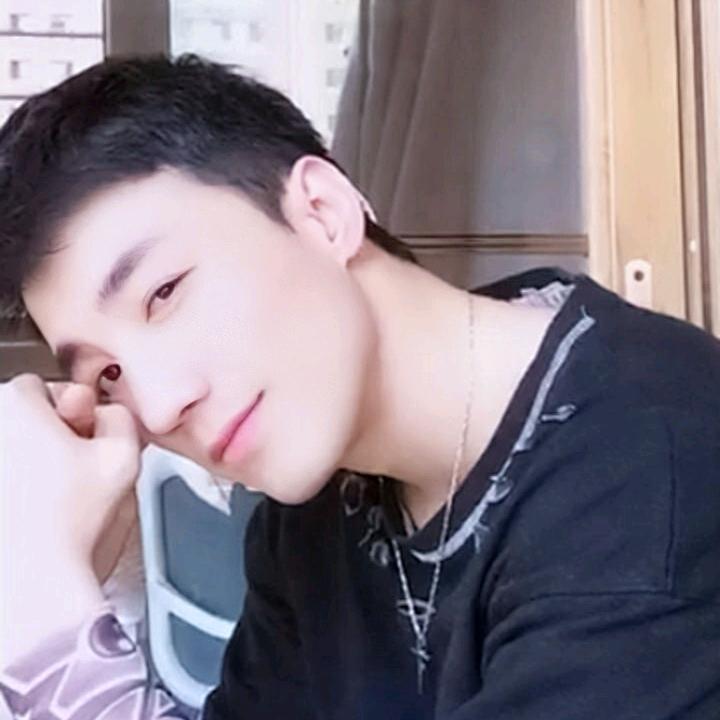 Wayne韦恩