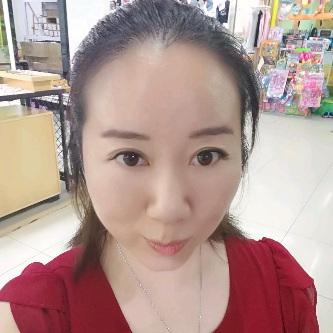 吉祥三宝大黄蜂北京永辉超市鲁谷店和西富港