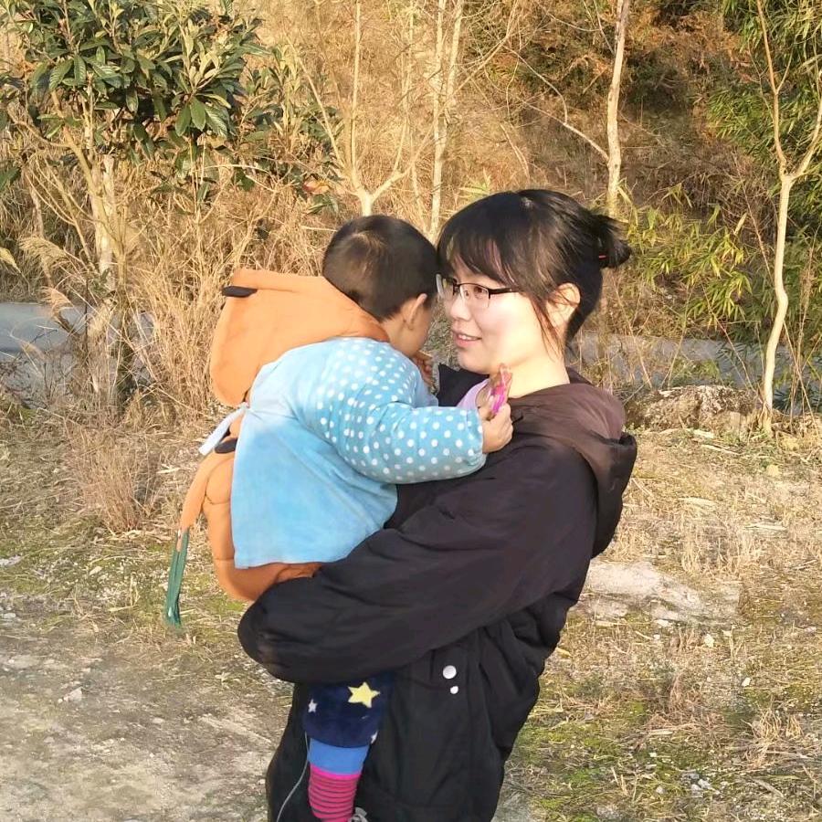 明烨烨