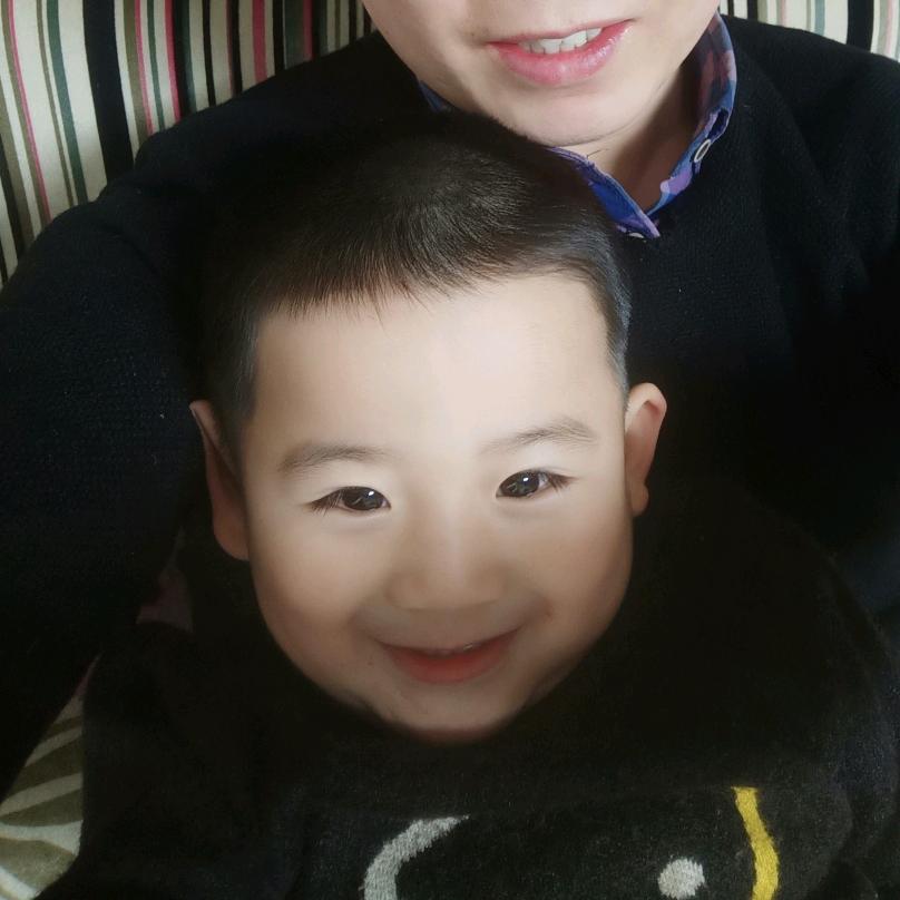 华 子