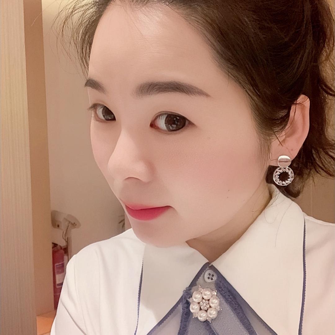 开心快乐的zi ji