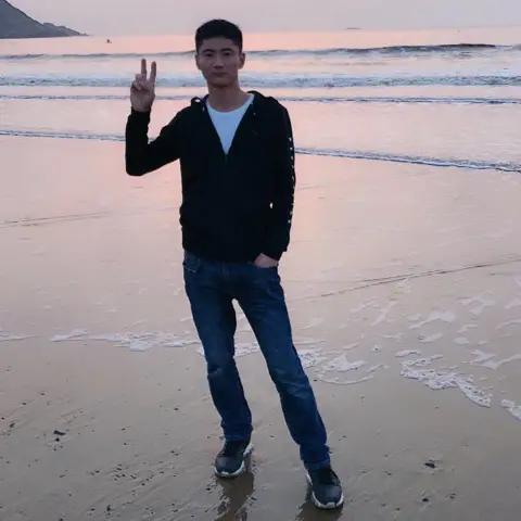 赵不着对象
